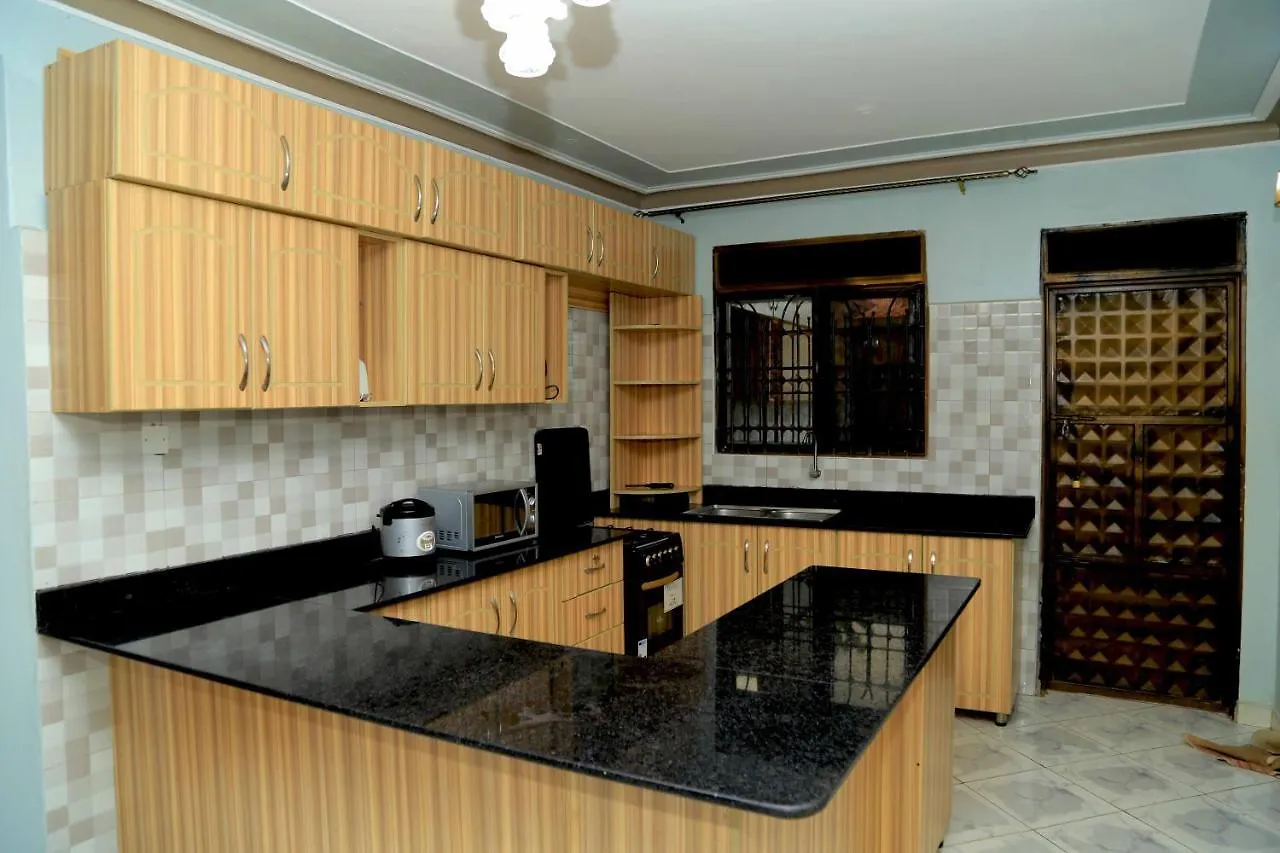 Exciting Lovely 2- Bedroom Unit 坎帕拉